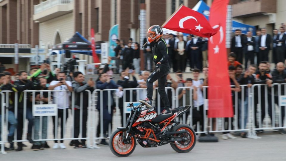 Motosiklet tutkunları Gaziantep’te buluştu